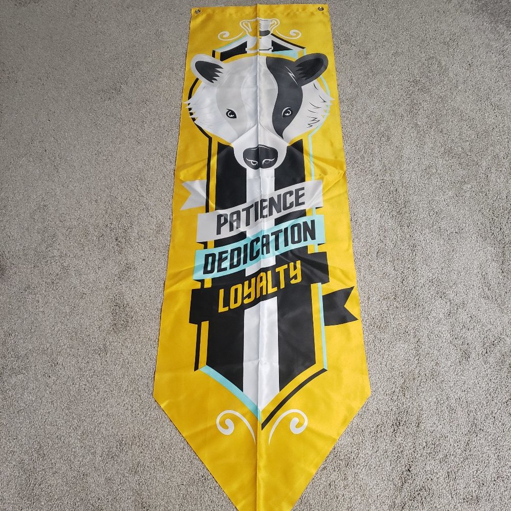 NWOT Hufflepuff Hogwarts House Banner